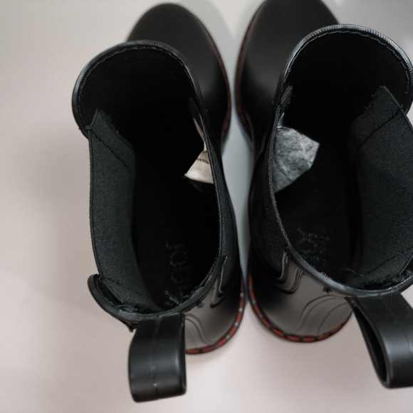 Igor Black Rain Boots with Rugged Sole And Red Details - Picture 3 of 11